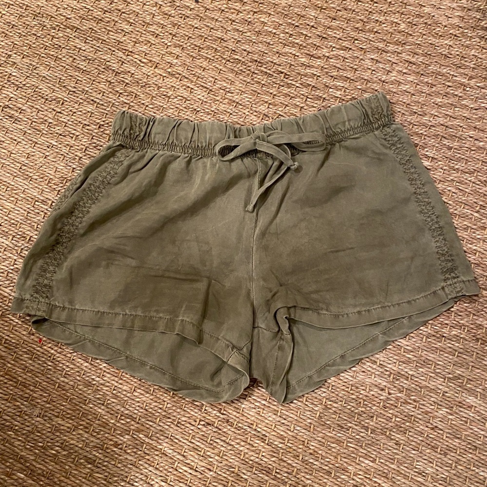 Bella Dahl Shorts